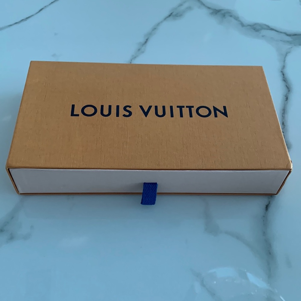Louis Vuitton Red Empreinte Leather Zip Wallet - Picture 12 of 16